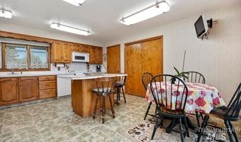 15 Granada, Burley, ID 83318