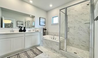 17860 Longleaf Dr, Athens, AL 35611