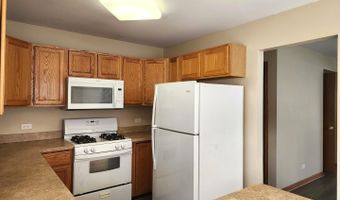 775 Highview Ct, Antioch, IL 60002