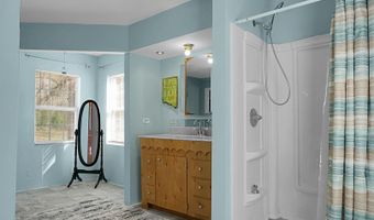 274 Rae Ln, Bonneau, SC 29431