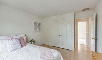 8101 GLEN ARBOR Dr, Baltimore, MD 21237
