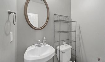 4913 BERKELEY OAK Cir, Peachtree Corners, GA 30092