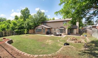 8008 NW 27 St, Bethany, OK 73008