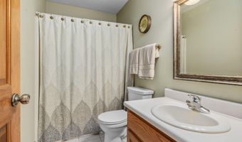 3332 County Road 46A Rd, Auburn, IN 46706