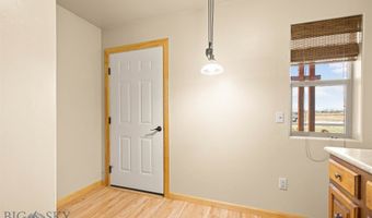 321 E Tobiano Trl, Belgrade, MT 59714