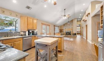 35277 Red Rover Mine Rd, Acton, CA 93510