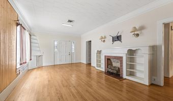 125 N Main St, Abbeville, LA 70510