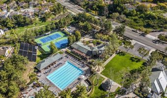 8010 Calle Pinon, Carlsbad, CA 92009