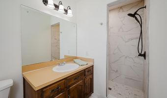 1221 7TH Ave, Alabaster, AL 35007