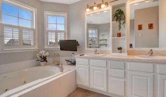 12 TRADEWINDS Ave, Barnegat, NJ 08005