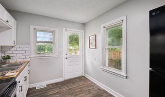2350 Vendome Dr S, Columbus, OH 43219