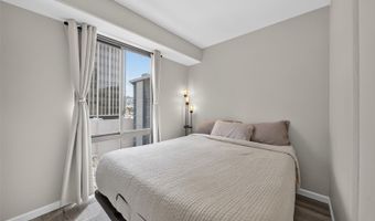 225 Queen St 9G, Honolulu, HI 96813