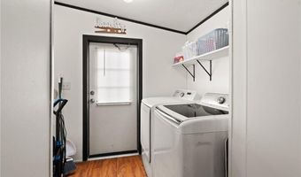 1323 W Kenwood Dr, Austin, IN 47102