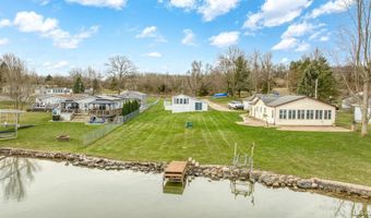 35 Winchester, Addison, MI 49220