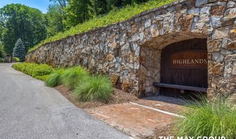 5354 Pinnacle Point Dr NE, Ada, MI 49301