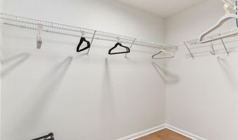 859 Springchase Dr, Austell, GA 30168