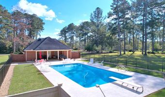 2307 Tara Dr, Albany, GA 31721