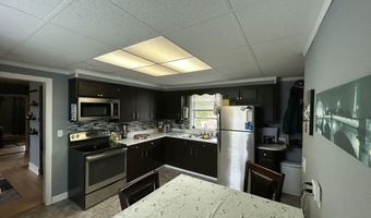 34 Sixth St, Auburn, ME 04210