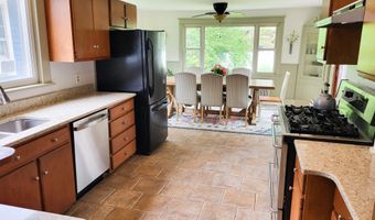 34 Glendale Ave, Albany, NY 12208