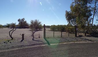 27992 Norris Ave, Bouse, AZ 85325