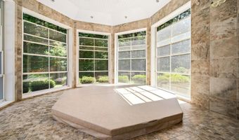 38 Rowell E Rd, Brentwood, NH 03833
