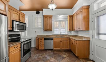 1106 Washington Ave, Alton, IL 62002