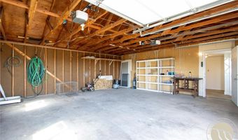 2422 S 27th Rd, Ballantine, MT 59006