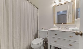 5757 Lake Lindero Dr, Agoura Hills, CA 91301