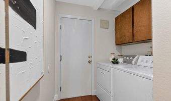1357 Court St, Alameda, CA 94501