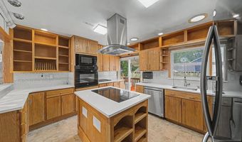 92 Blauvelt Ave, Bergenfield, NJ 07621
