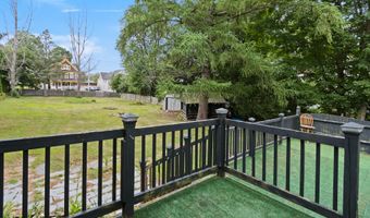 175 Summer St, Auburn, ME 04210