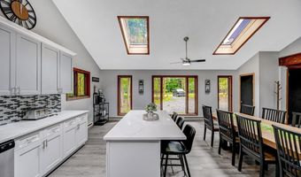 875 Stony Mountain Rd, Albrightsville, PA 18210