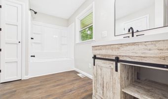 3180 S 200 E, Anderson, IN 46017