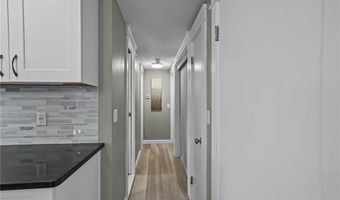 12 Dulles St, Cumberland, RI 02864