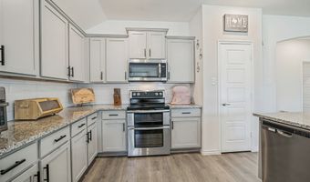 917 Crepe Myrtle Ln, Anna, TX 75409