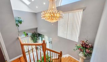 133 Wentworth Ave, Albertson, NY 11507