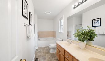 9281 Forestdale Dr, Amelia Court House, VA 23002