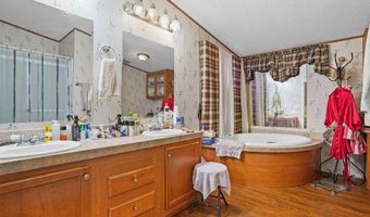 1837 Quail Roost Dr, Alford, FL 32420