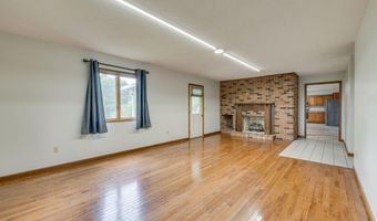 17304 Mary Lee Dr, Abingdon, VA 24210