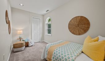 31 Grant Dr, Avon, CT 06001