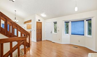 9703 Newhaven Loop, Anchorage, AK 99507
