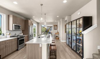 17163 SW WOODPECKER Ln, Beaverton, OR 97007