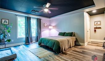 514 Harris Hills Dr, Athens, GA 30607