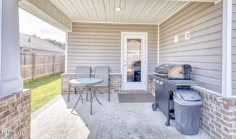 6476 Eastland Cir, Biloxi, MS 39532