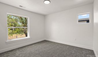 3821 N Jackie Ln, Boise, ID 83704