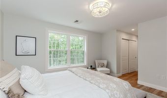 300 Tower Hill Rd, Cumberland, RI 02864