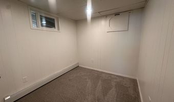 17 Frontier St, Diamondville, WY 83116