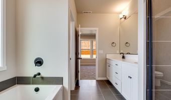 742 NW 28TH St, Battle Ground, WA 98604