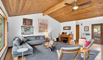 7873 Highway O, Ash Grove, MO 65604