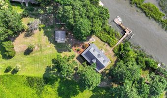 32 Eustis Landing Rd, Beaufort, SC 29907